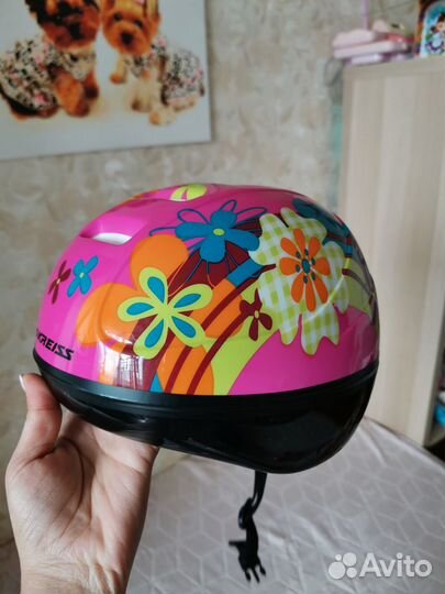 Шлем и защитный комплект, новые