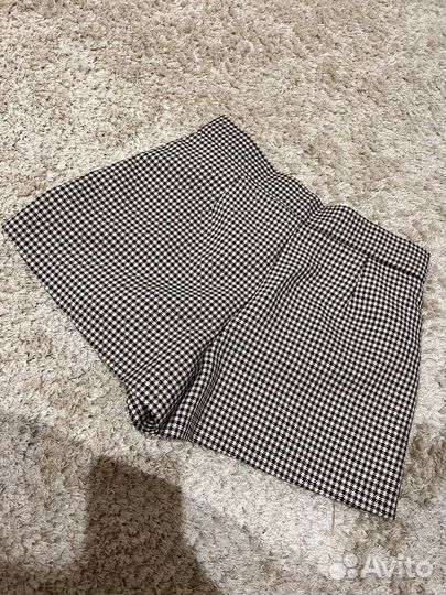 Шорты Zara