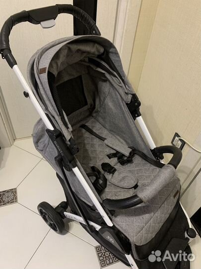 Прогулочная коляска babalo