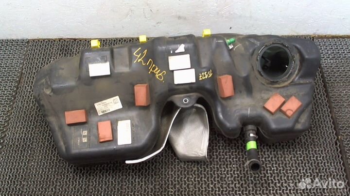 Бак топливный Land Rover Range Rover Velar, 2019