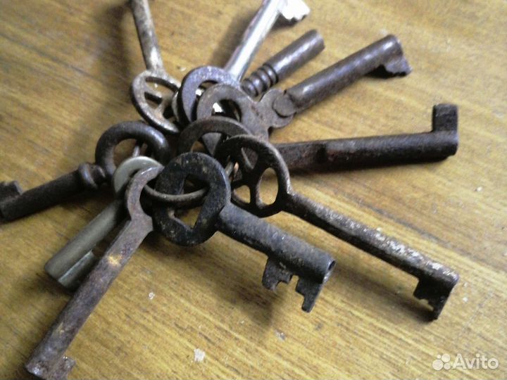 Старинные ключики