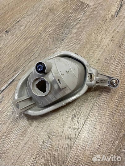 Фара противотуманная левая Ceed II 92201A2000