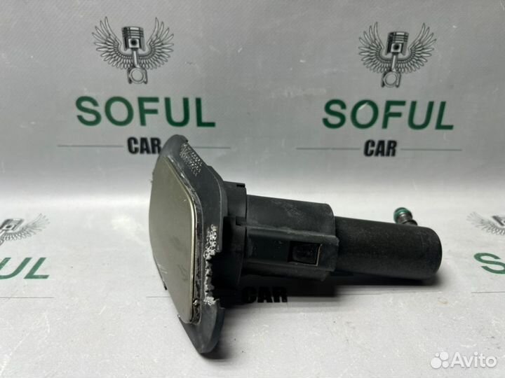 Форсунка омывателя фар правая Opel Insignia 2015