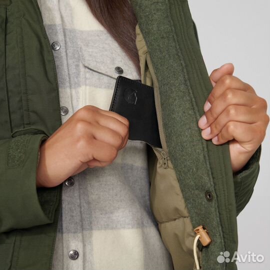 Женская парка Fjällräven Singi