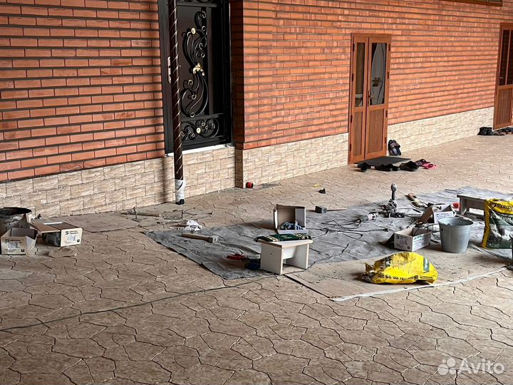 Плиточник укладка плитки