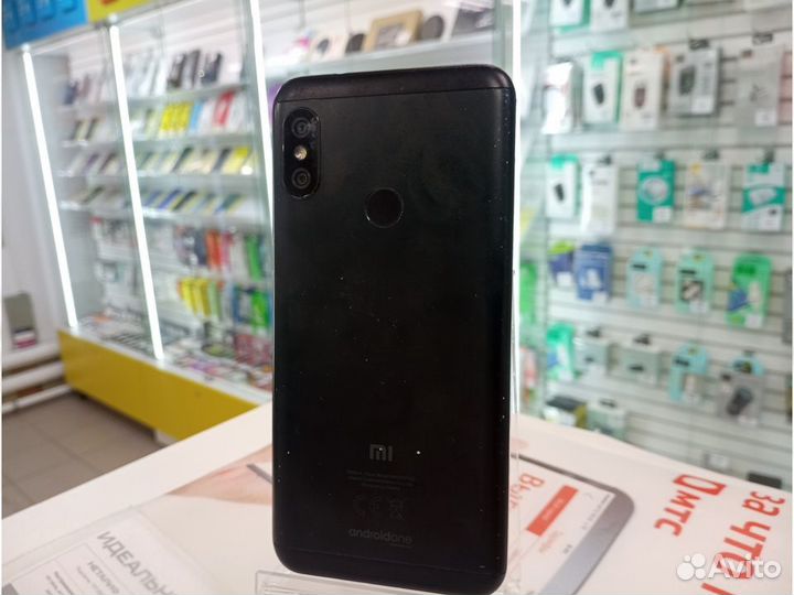 Xiaomi Mi A2 Lite Android One, 3/32 ГБ