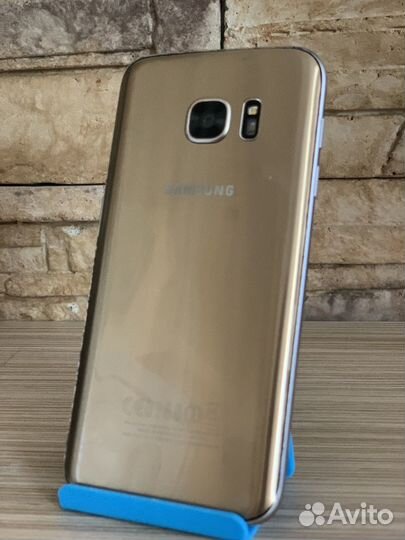 Samsung Galaxy S7, 4/32 ГБ