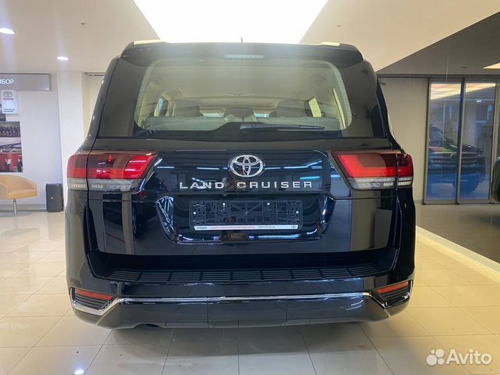 Toyota Land Cruiser 3.3 AT, 2023