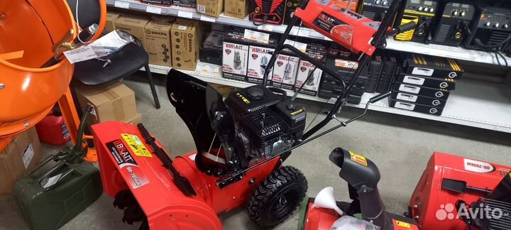 Снегоуборщик самоходный 7.8лс BR-7856W 6 скоростей