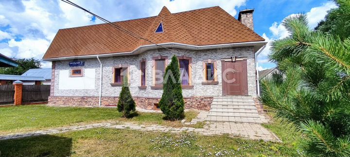 Дом 229 м² на участке 7 сот.