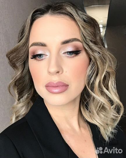 Макияж и прическа на дому