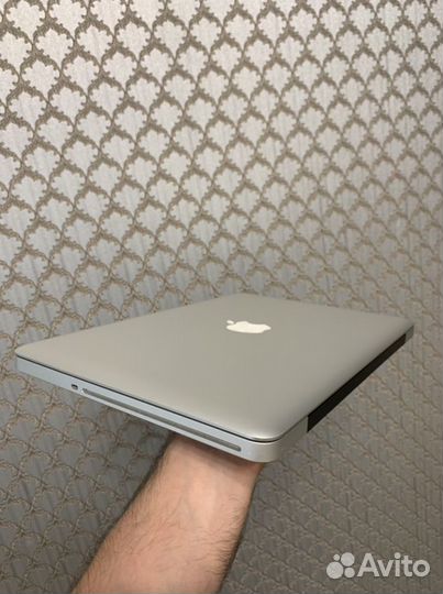 Apple macbook pro 13