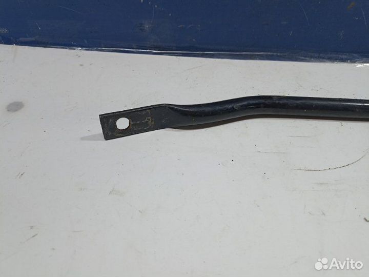 Кронштейн подрамника Nissan Almera G15 1.6 K4M490