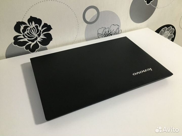 Многофункциональный Lenovo в отличном состоянии