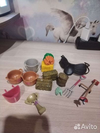 Аксессуары для игрушечных лошадей