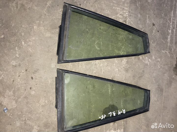 Форточка двери задняя левая Toyota RAV4 2015г