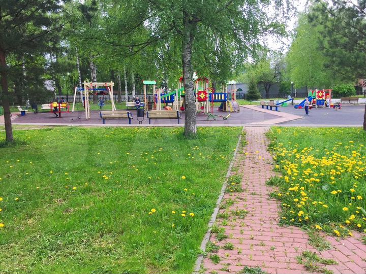 Участок 9 сот. (ИЖС)