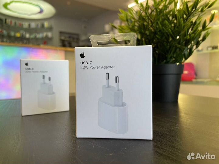 Сетевое зарядное устройство Apple 20W USB-C Power