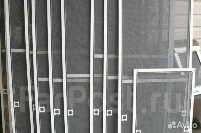 Москитные сетки антикошка на пластиковые окна