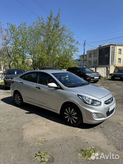 Hyundai Solaris 1.6 AT, 2011, 67 000 км