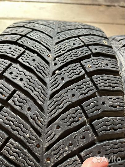 Michelin X-Ice North 4 255/40 R18 и 225/45 R18 99T