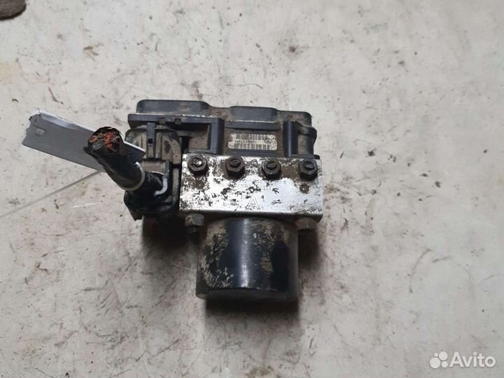 Блок abs Volkswagen Polo 4. 2004г,в