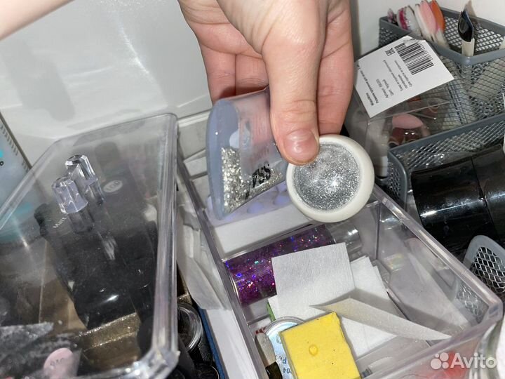 Гель лаки для маникюра и не только