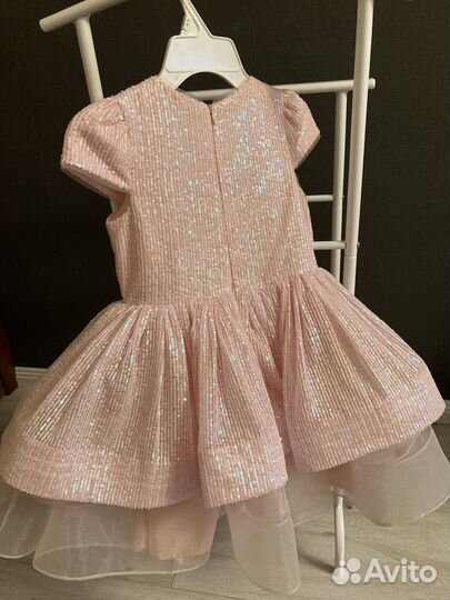 Платье праздничное для девочки 122