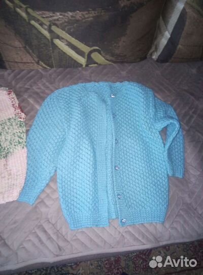 Вязаные детские вещи ручной работы