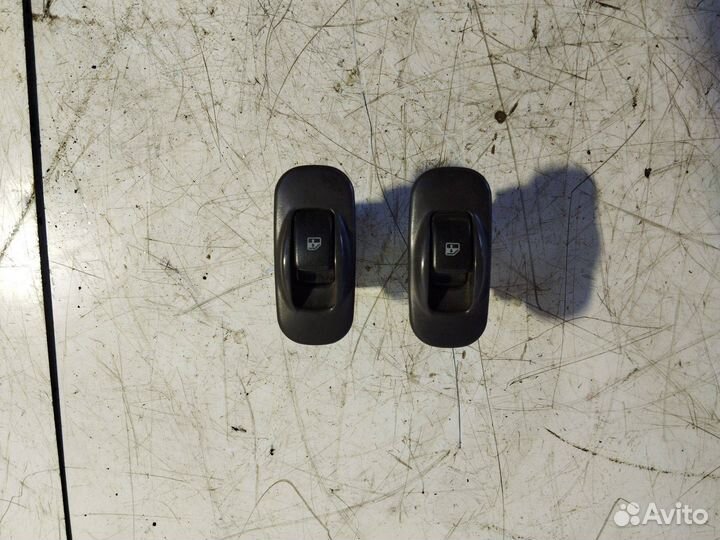 Кнопка стеклоподъемника двери Mitsubishi Galant 7