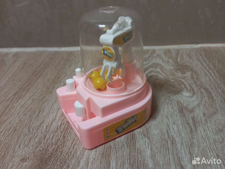 Игрушечный игровой автомат
