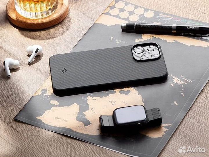 Чехлы Pitaka для iPhone / Samsung