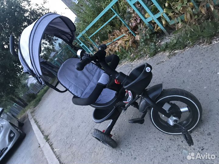 Трехколесный велосипед