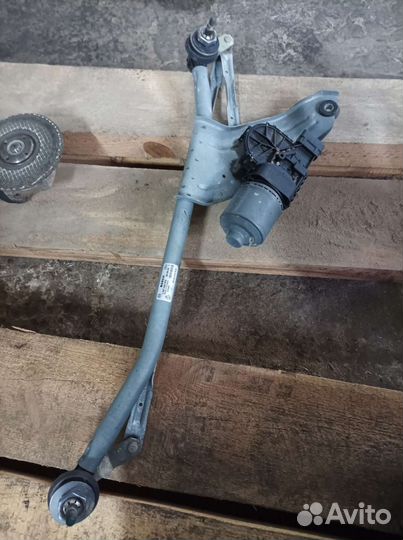 Трапеция с мотором largus sandero logan