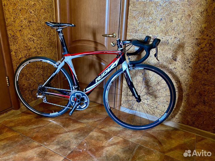 Топовый карбоновый аэрошоссейник на Dura-ace