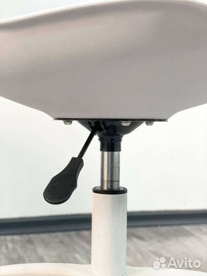 Компьютерное кресло