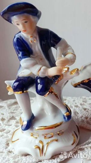 Фарфоровые статуэтки