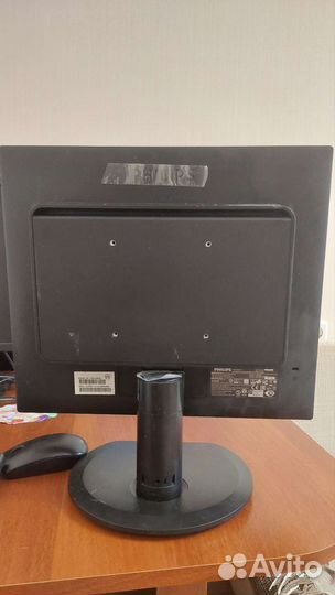 Монитор Philips 17