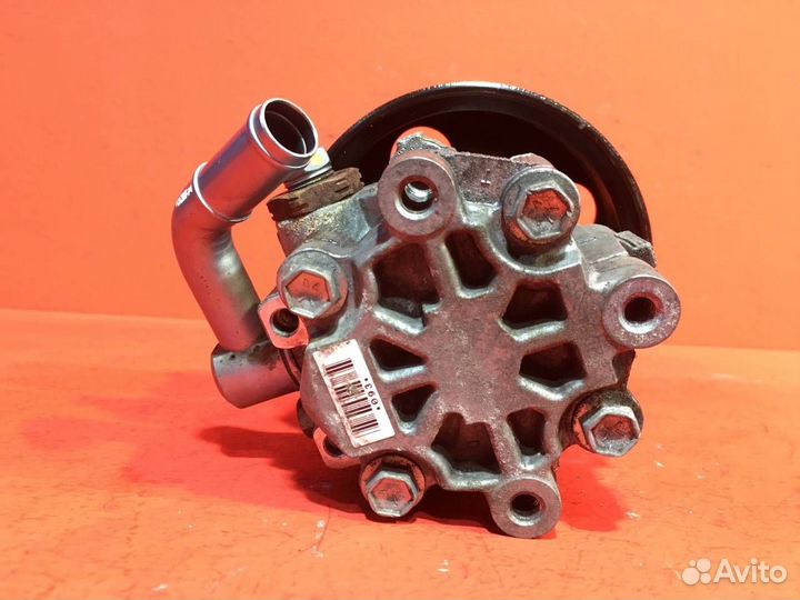 Насос гура для Chevrolet Aveo T300 (Б/У)