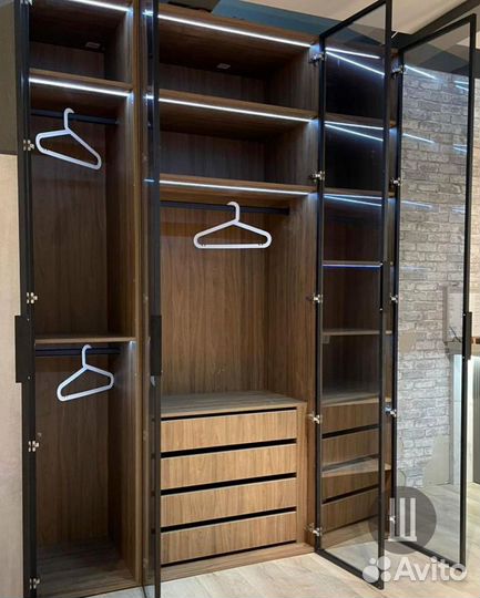 Шкаф в прихожую