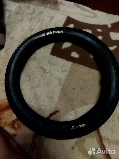 Покрышки на велосипед 18*2.125