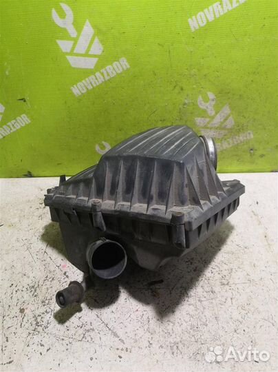 Корпус воздушного фильтра Опель Мерива