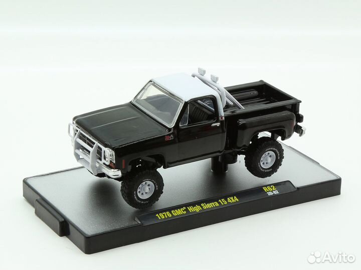 Шикарный GMC High Sierra 4x4 1976 M2 1/64