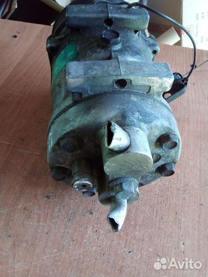 Компрессор кондиционера renault trafic master 1.9