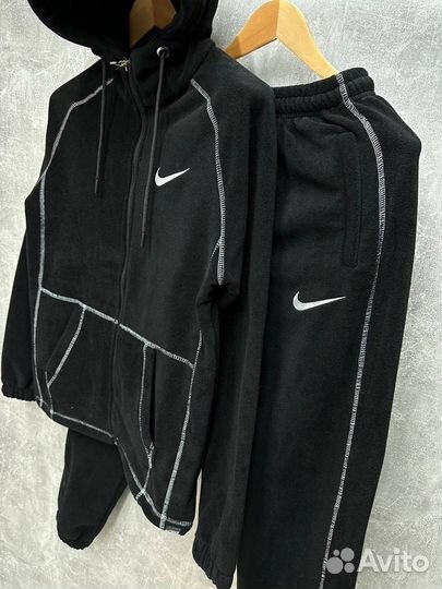 Спортивный костюм флисовы Nike