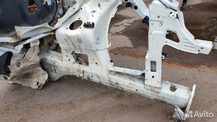 Лонжерон передний левый Porsche Cayenne 958 2011