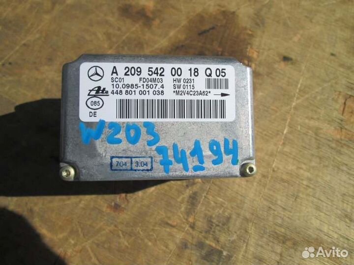 Датчик ускорения Mercedes-Benz C230 W203 271.948