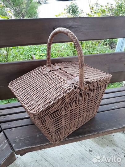 Корзина для пикника, пикниковая корзина