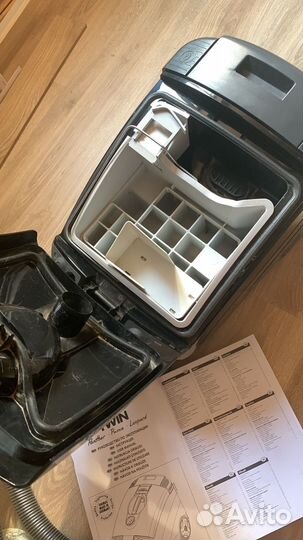 Продается пылесос немного б/у за 3000