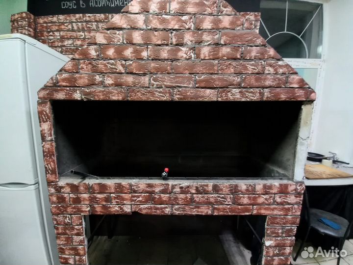 Мангал с крышей